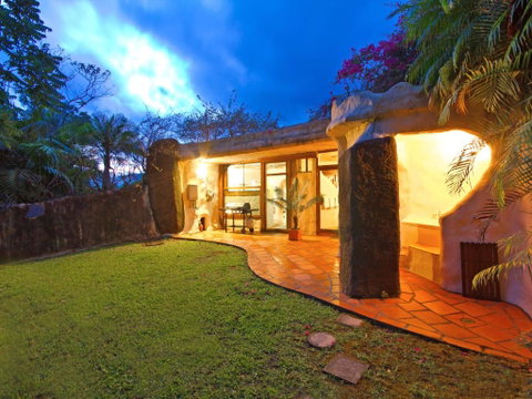 Wollumbin Palms Rainforest Retreat - Accommodation Port Hedland 2
