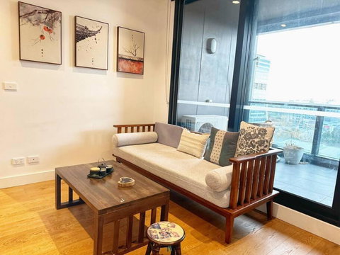 WT917 - 2BR 2BTH In Heart Of Box Hill With Free Park & Pool - Accommodation Port Hedland 3