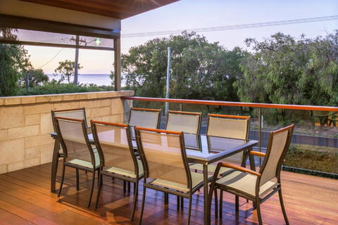 XYZ Holiday Home - Accommodation Port Hedland 3