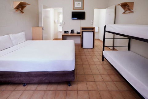 Outback Lodge - Accommodation Port Hedland 1