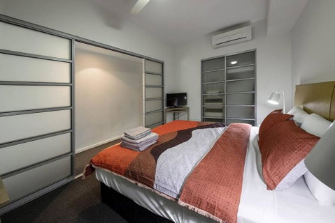 ZEN CITY & SEA Executive 1-BR Suite In Darwin CBD - Accommodation Port Hedland 3