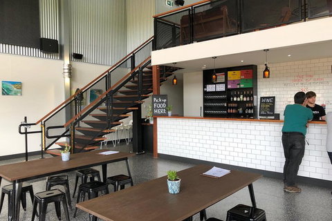 Beer, Wine And Gin (The Ultimate Tastings.) - Accommodation Port Hedland 2