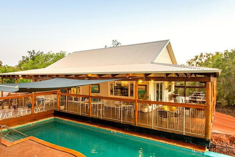 Giant Tides Tour - Cygnet Bay Pearl Farm - Accommodation Port Hedland 3