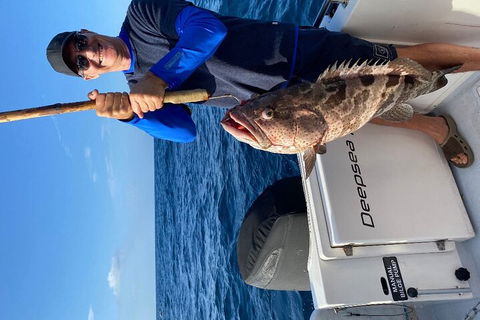 1/2 Day 5 Hour Offshore Fishing Charter - Accommodation Port Hedland 5