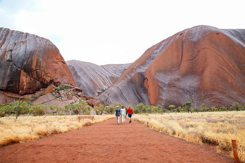2-Day Uluru (Ayers Rock) And Kata Tjuta Trip From Alice Springs - Accommodation Port Hedland 1