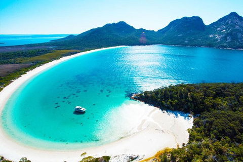 Wineglass Bay Private Charter Service - Accommodation Port Hedland 2