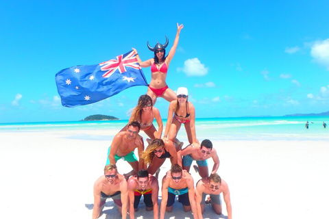 Sail, Snorkel, SUP & Kayak Charter Whitsundays - Accommodation Port Hedland 3