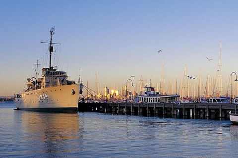 Melbourne City And Williamstown Ferry Cruise - Accommodation Port Hedland 4