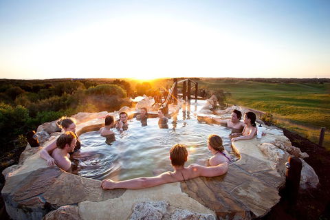 Peninsula Hot Springs Tour With Restaurant Lunch & Gondola Ride - Accommodation Port Hedland 4