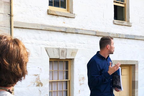 Convicts And The Rocks: Sydney's Walking Tour Led By Historian - Accommodation Port Hedland 2
