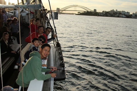 Sydney Harbour Tall Ship Twilight Dinner Cruise - Accommodation Port Hedland 5