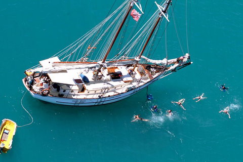 Whitsunday Islands Private Sailing Experience With Snorkeling & Langford Reef - Accommodation Port Hedland 1