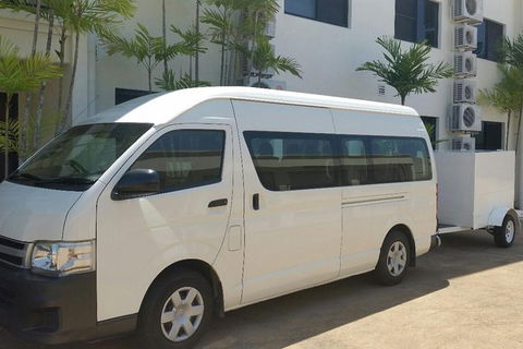 Airport Transfer To Or From Cairns Hotels For Up To 13 People - Accommodation Port Hedland 2