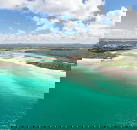 Deluxe Seaplane Tour Noosa to Glasshouse Adventure for 2 with Photobook - Accommodation Port Hedland